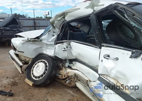 1995 Buick Lesabre Custom из США, поврежденный, VIN 1G4HP52L9SH474225